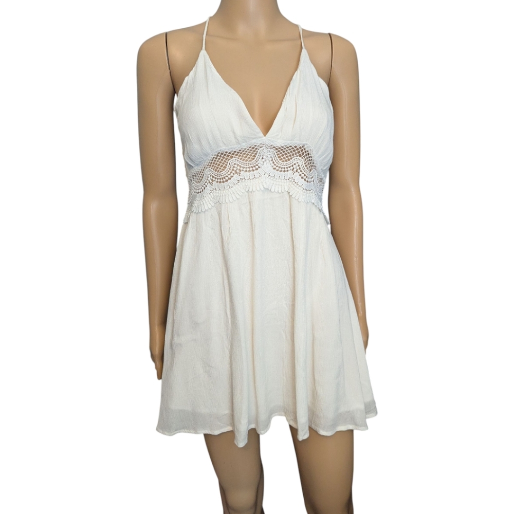 Lulus Halter Sundress, Size Medium, White
